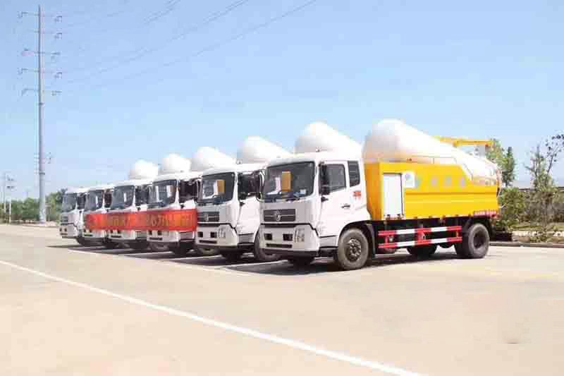 程力高端品質(zhì)環(huán)衛(wèi)車聯(lián)合疏通車?yán)嚺堪l(fā)車